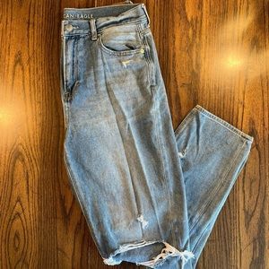 American Eagle mom jeans